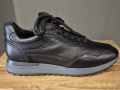Marco Tozzi met functionele rits, maat  43-45, € 99,99